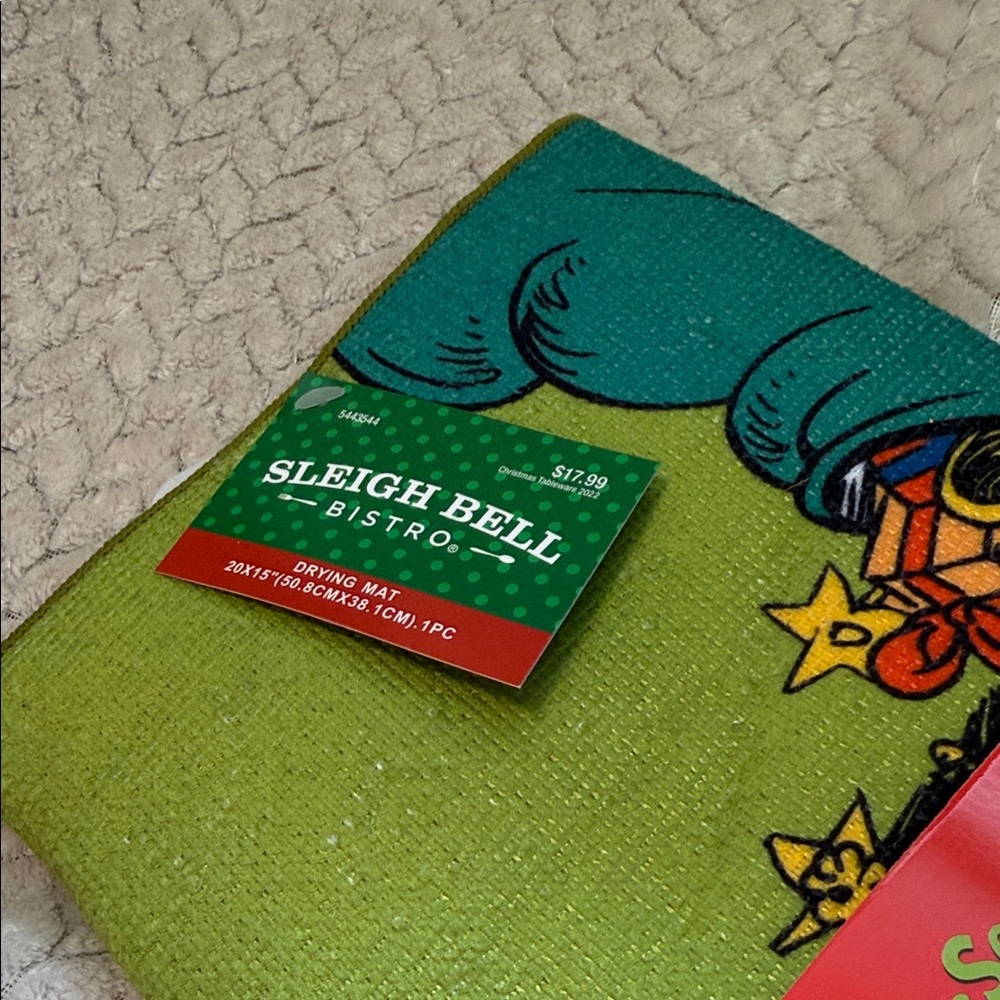 Green Grinch Pillow and Tray Set - Picture 6 of 7